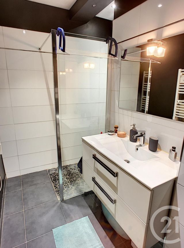 Appartement T2 &agrave; louer - 2 pi&egrave;ces - 37 m2 - Brest - 29 - BRETAGNE