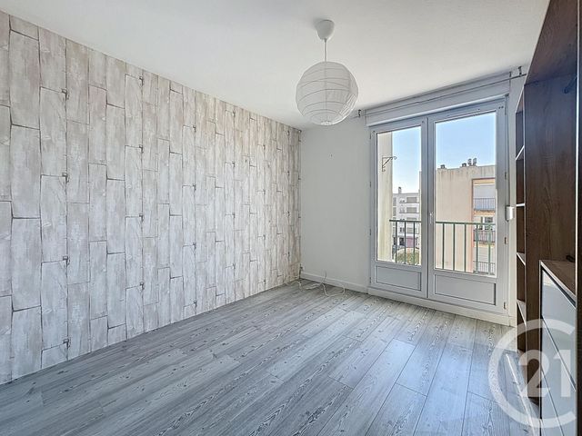 Appartement T4 &agrave; louer - 4 pi&egrave;ces - 73,76 m2 - Brest - 29 - BRETAGNE
