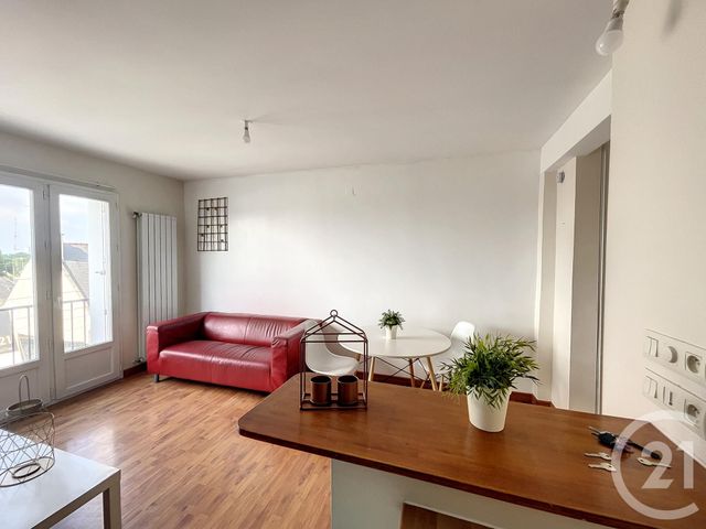 Appartement T1 &agrave; louer - 2 pi&egrave;ces - 27,30 m2 - Brest - 29 - BRETAGNE