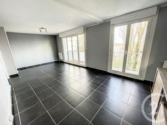 Appartement T4 &agrave; louer - 4 pi&egrave;ces - 75,78 m2 - Brest - 29 - BRETAGNE