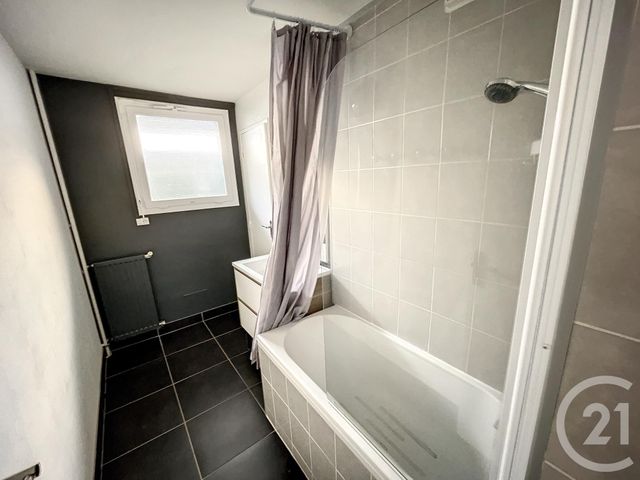 Appartement T4 &agrave; louer - 4 pi&egrave;ces - 75,78 m2 - Brest - 29 - BRETAGNE