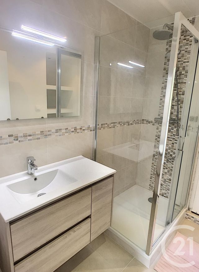 Appartement T4 &agrave; louer - 4 pi&egrave;ces - 70,58 m2 - Brest - 29 - BRETAGNE