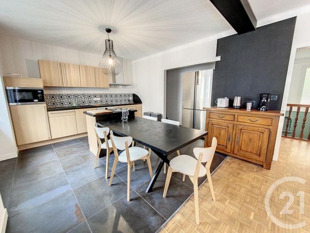 Appartement T7 &agrave; louer - 5 pi&egrave;ces - 103 m2 - Brest - 29 - BRETAGNE