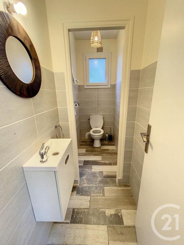 Appartement T7 &agrave; louer - 5 pi&egrave;ces - 103 m2 - Brest - 29 - BRETAGNE