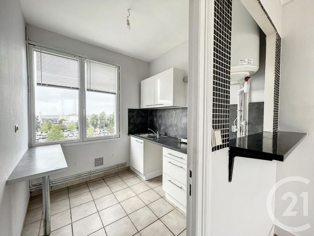 Appartement F1 &agrave; louer - 1 pi&egrave;ce - 29 m2 - Brest - 29 - BRETAGNE
