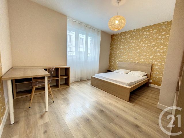 Appartement T7 &agrave; louer - 7 pi&egrave;ces - 103 m2 - Brest - 29 - BRETAGNE