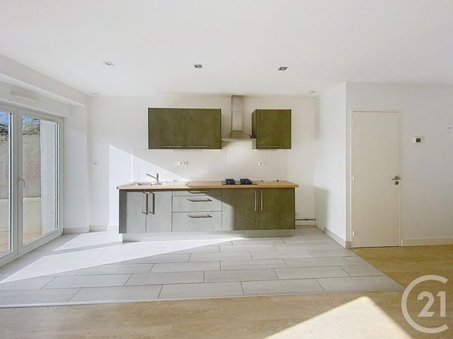Maison &agrave; louer - 5 pi&egrave;ces - 95 m2 - Le Relecq Kerhuon - 29 - BRETAGNE