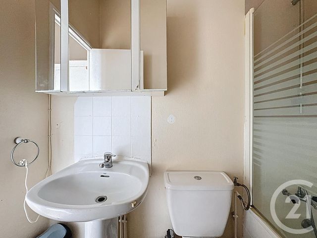 Appartement T1 &agrave; louer - 1 pi&egrave;ce - 28,43 m2 - Brest - 29 - BRETAGNE