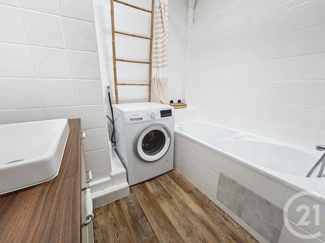 Appartement T3 &agrave; louer - 4 pi&egrave;ces - 79,28 m2 - Brest - 29 - BRETAGNE