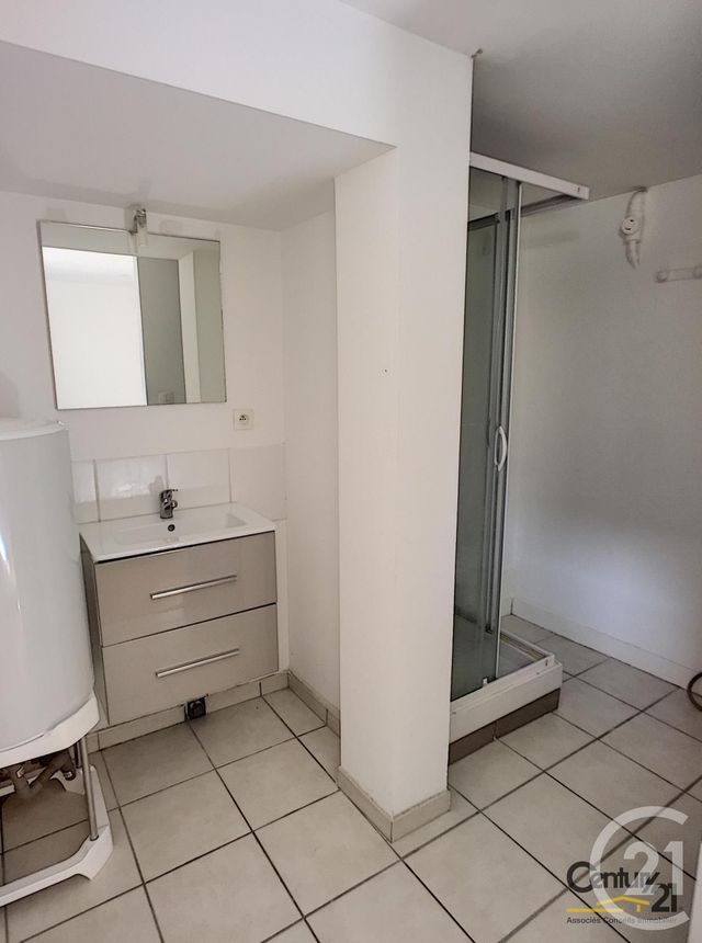 Appartement T2 &agrave; louer - 2 pi&egrave;ces - 23,91 m2 - Brest - 29 - BRETAGNE