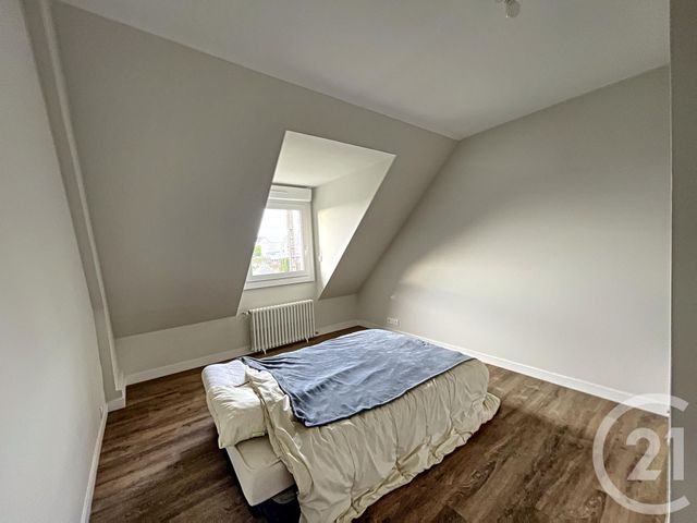 Maison &agrave; louer - 5 pi&egrave;ces - 216,74 m2 - Guipavas - 29 - BRETAGNE