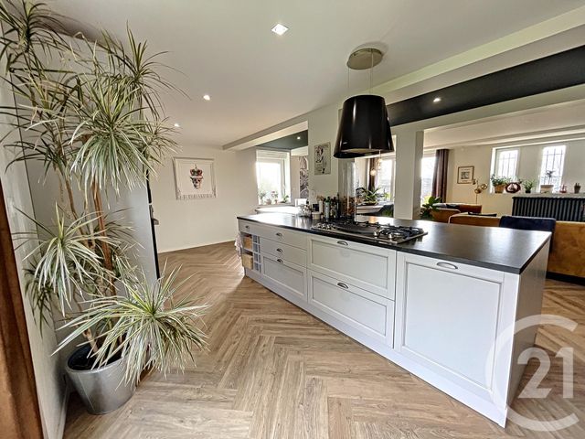 Maison &agrave; louer - 5 pi&egrave;ces - 216,74 m2 - Guipavas - 29 - BRETAGNE