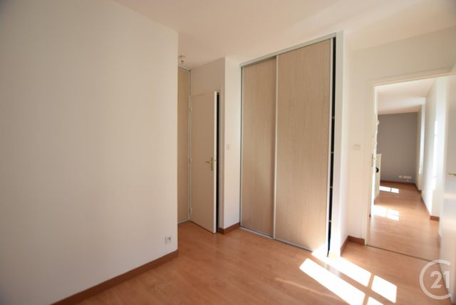 Appartement F1 &agrave; louer - 2 pi&egrave;ces - 30,51 m2 - Brest - 29 - BRETAGNE