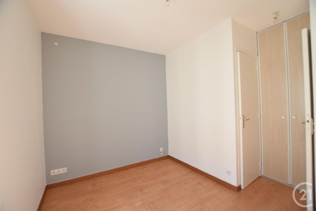 Appartement F1 &agrave; louer - 2 pi&egrave;ces - 30,51 m2 - Brest - 29 - BRETAGNE
