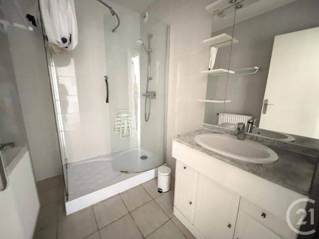 Appartement T2 &agrave; louer - 2 pi&egrave;ces - 50,39 m2 - Brest - 29 - BRETAGNE