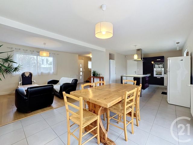 Maison &agrave; louer - 7 pi&egrave;ces - 101 m2 - St Renan - 29 - BRETAGNE