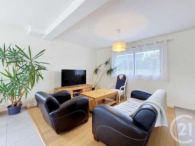 Maison &agrave; louer - 7 pi&egrave;ces - 101 m2 - St Renan - 29 - BRETAGNE