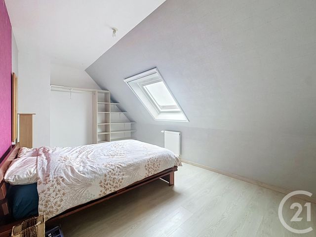 Maison &agrave; louer - 7 pi&egrave;ces - 101 m2 - St Renan - 29 - BRETAGNE