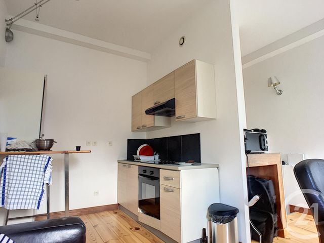 Appartement T1 &agrave; louer - 1 pi&egrave;ce - 27,83 m2 - Brest - 29 - BRETAGNE