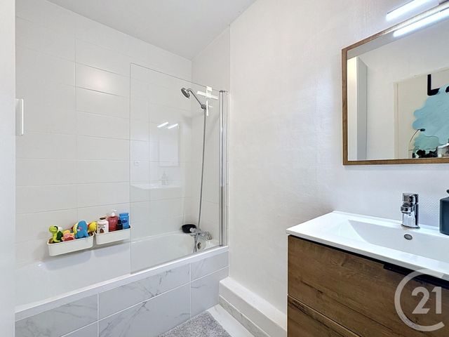 Appartement T4 &agrave; vendre - 4 pi&egrave;ces - 70 m2 - Brest - 29 - BRETAGNE