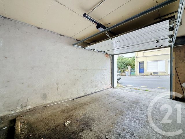 parking - BREST - 29