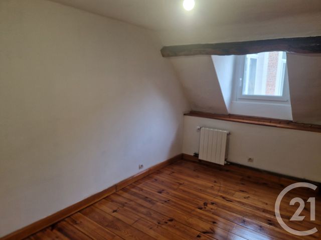 Maison &agrave; louer - 3 pi&egrave;ces - 80 m2 - Montreuil Sur Mer - 62 - NORD-PAS-DE-CALAIS