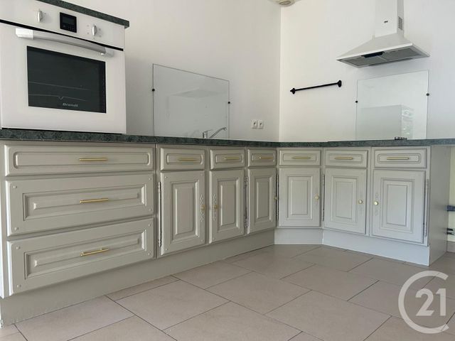 Appartement F4 &agrave; louer - 4 pi&egrave;ces - 82,85 m2 - Montreuil - 62 - NORD-PAS-DE-CALAIS