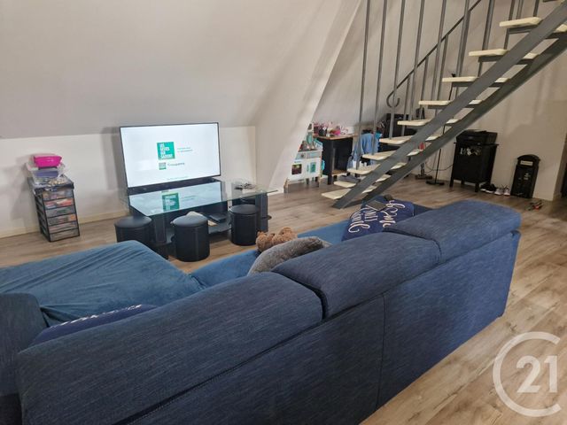 Appartement &agrave; louer - 4 pi&egrave;ces - 83,17 m2 - Isques - 62 - NORD-PAS-DE-CALAIS