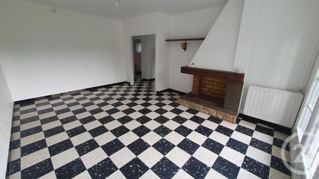 Maison &agrave; louer - 4 pi&egrave;ces - 74,20 m2 - Beaurainville - 62 - NORD-PAS-DE-CALAIS