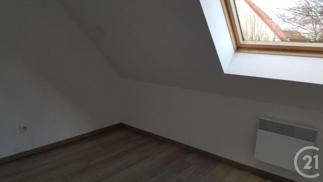 Maison &agrave; louer - 5 pi&egrave;ces - 90,63 m2 - Campagne Les Hesdin - 62 - NORD-PAS-DE-CALAIS