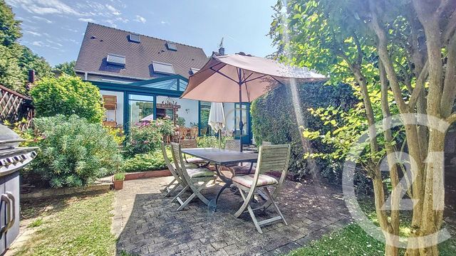 Prix immobilier CHAMPS SUR MARNE - Photo d’une maison vendue