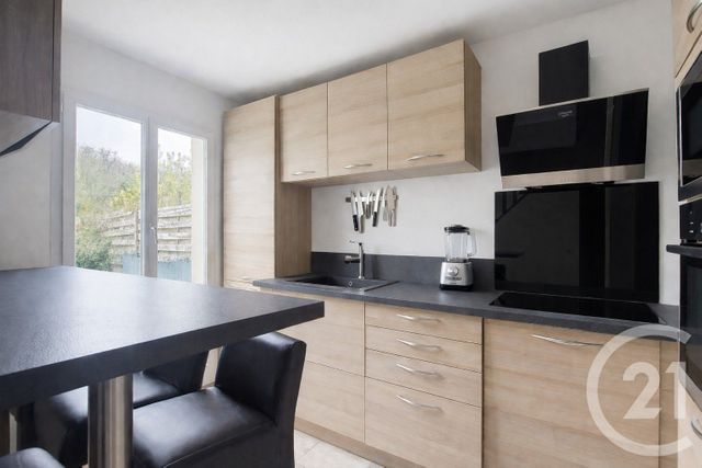 Maison &agrave; vendre - 6 pi&egrave;ces - 90,35 m2 - Champs Sur Marne - 77 - ILE-DE-FRANCE