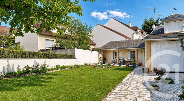 Maison &agrave; vendre - 4 pi&egrave;ces - 79,83 m2 - Champs Sur Marne - 77 - ILE-DE-FRANCE
