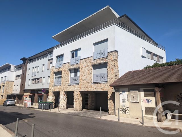 Appartement F3 à vendre - 3 pièces - 63,17 m2 - Champs Sur Marne - 77 - ILE-DE-FRANCE