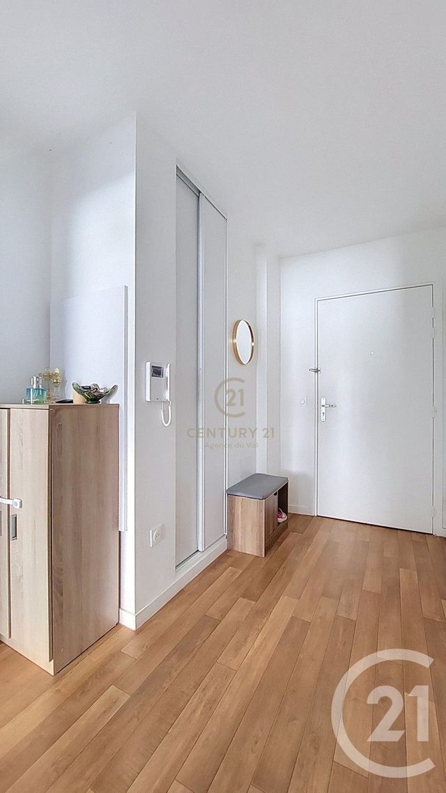 Appartement F3 &agrave; vendre - 3 pi&egrave;ces - 64,50 m2 - Champs Sur Marne - 77 - ILE-DE-FRANCE