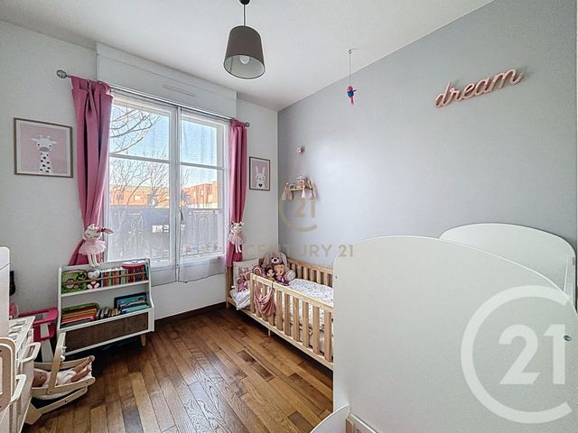 Appartement F3 &agrave; vendre - 3 pi&egrave;ces - 65,82 m2 - Champs Sur Marne - 77 - ILE-DE-FRANCE