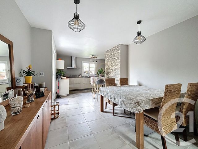 Maison &agrave; vendre - 7 pi&egrave;ces - 131,49 m2 - Champs Sur Marne - 77 - ILE-DE-FRANCE