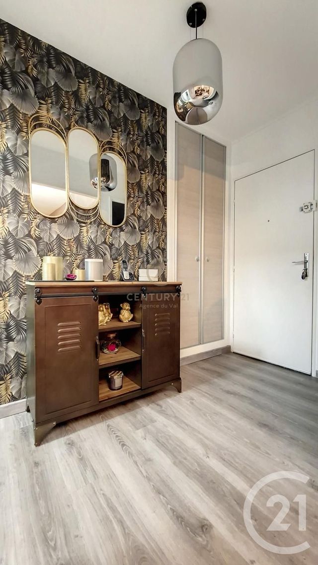 Appartement F3 à vendre - 3 pièces - 60,39 m2 - Noisy Le Grand - 93 - ILE-DE-FRANCE