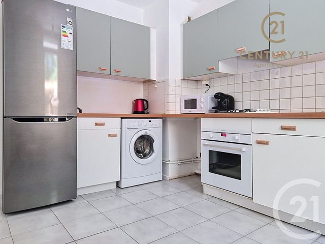 Appartement F3 &agrave; louer - 3 pi&egrave;ces - 68,24 m2 - Champs Sur Marne - 77 - ILE-DE-FRANCE