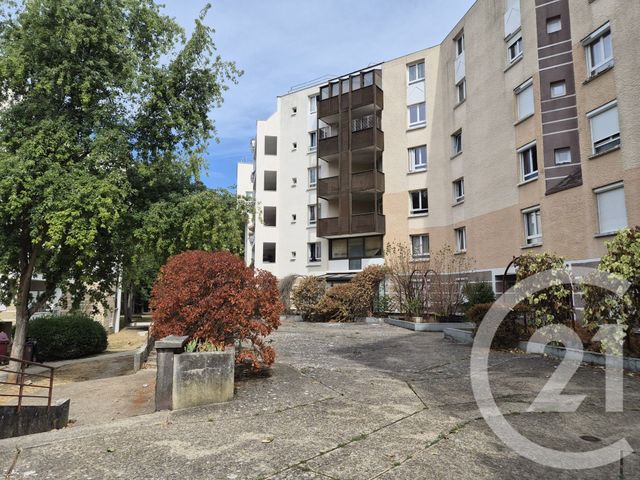 Appartement F3 &agrave; louer - 3 pi&egrave;ces - 68,24 m2 - Champs Sur Marne - 77 - ILE-DE-FRANCE