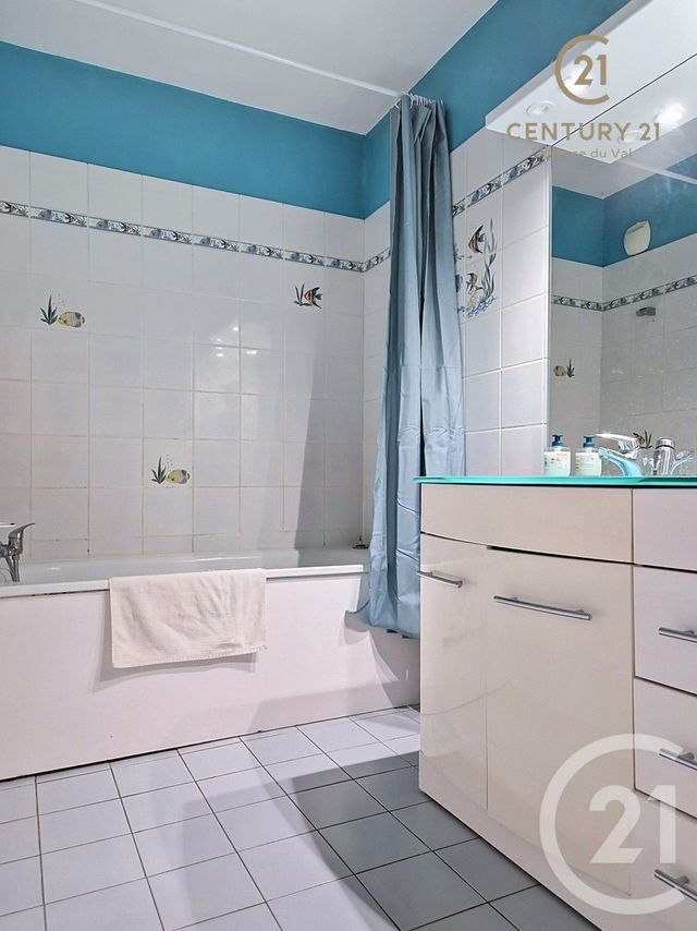 Appartement F3 &agrave; louer - 3 pi&egrave;ces - 68,24 m2 - Champs Sur Marne - 77 - ILE-DE-FRANCE