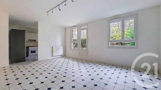 Appartement F3 à vendre - 3 pièces - 68,24 m2 - Champs Sur Marne - 77 - ILE-DE-FRANCE