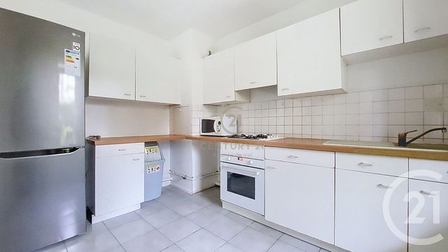 Appartement F3 à vendre - 3 pièces - 68,24 m2 - Champs Sur Marne - 77 - ILE-DE-FRANCE