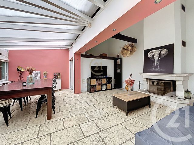 Maison à vendre - 5 pièces - 177,09 m2 - Chelles - 77 - ILE-DE-FRANCE
