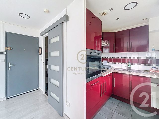 Appartement Studio à vendre - 1 pièce - 23,56 m2 - Champs Sur Marne - 77 - ILE-DE-FRANCE