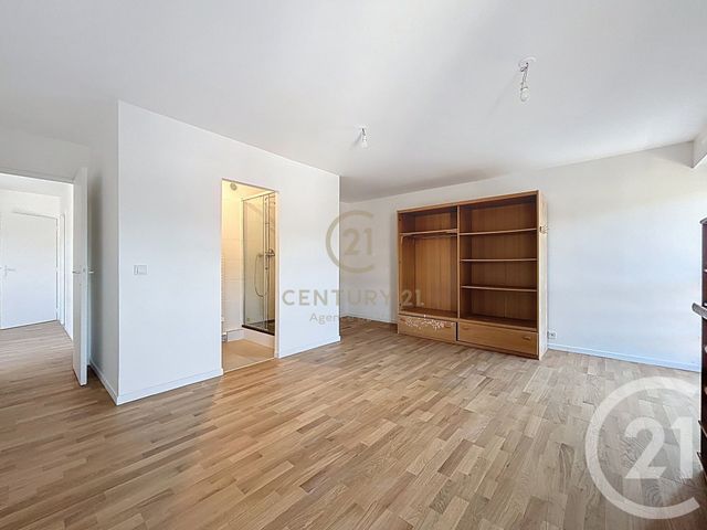 Appartement F5 à vendre - 5 pièces - 112,58 m2 - Champs Sur Marne - 77 - ILE-DE-FRANCE