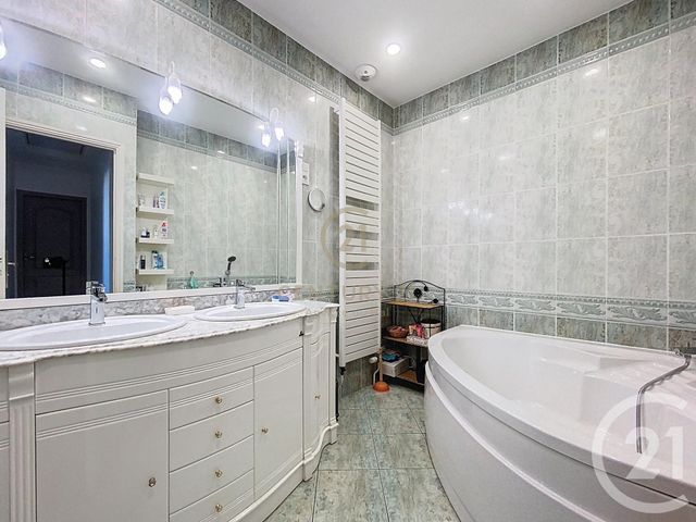 Maison à vendre - 6 pièces - 148,17 m2 - Gournay Sur Marne - 93 - ILE-DE-FRANCE