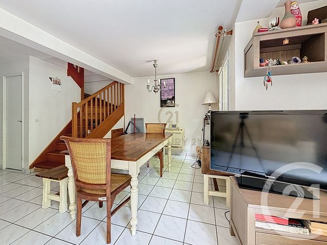 Maison à vendre - 5 pièces - 91,24 m2 - Champs Sur Marne - 77 - ILE-DE-FRANCE