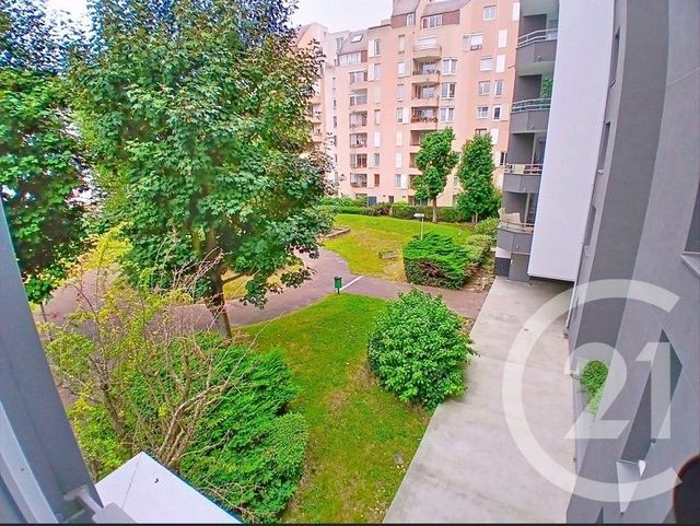 Appartement F4 à vendre - 4 pièces - 68,59 m2 - Champs Sur Marne - 77 - ILE-DE-FRANCE