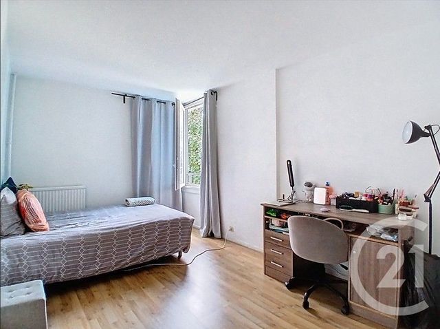 Appartement F4 à vendre - 4 pièces - 68,59 m2 - Champs Sur Marne - 77 - ILE-DE-FRANCE